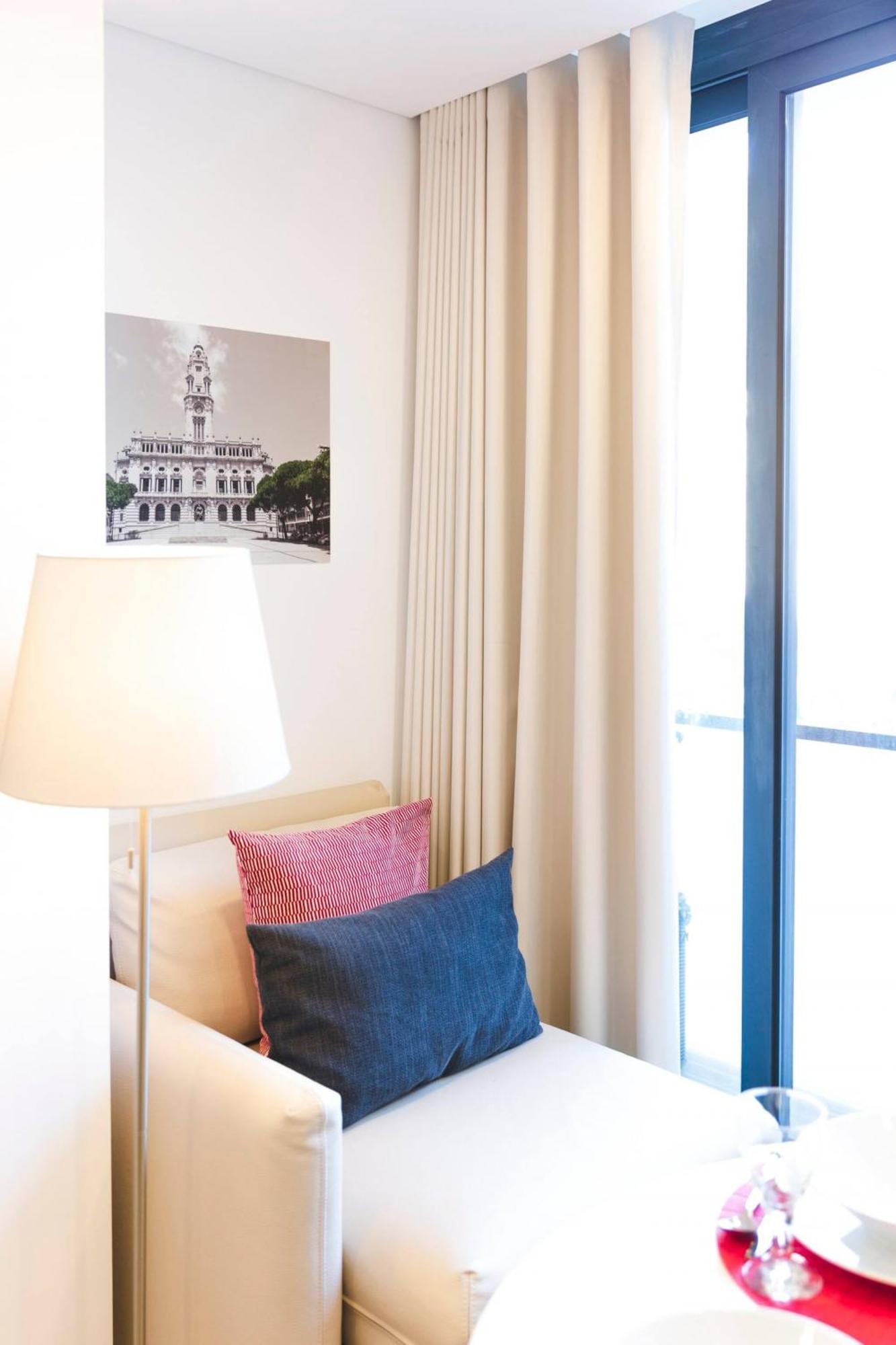 Aposentus - Your Home At Pinheiro'S Studio Porto Ngoại thất bức ảnh