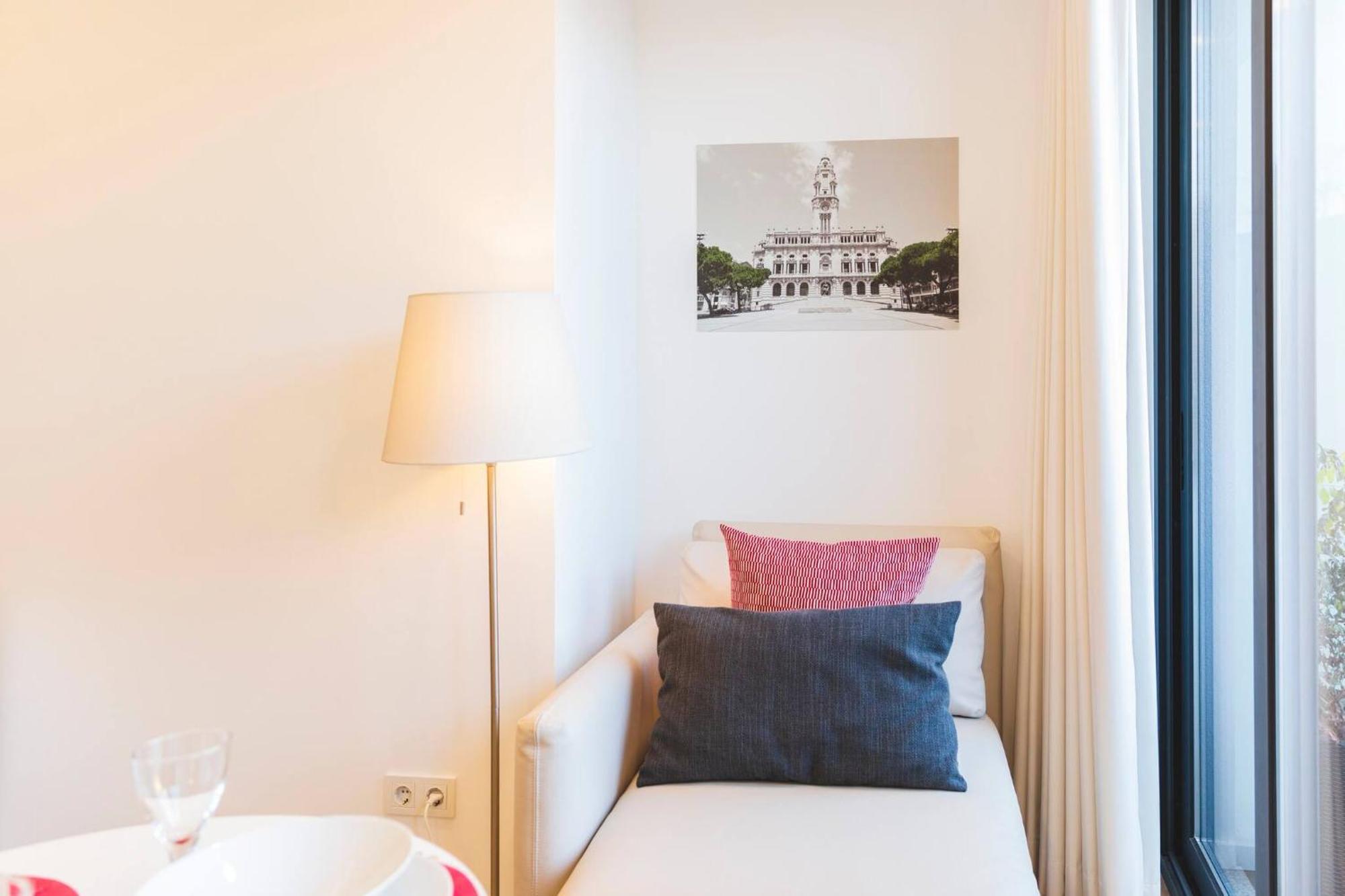 Aposentus - Your Home At Pinheiro'S Studio Porto Ngoại thất bức ảnh