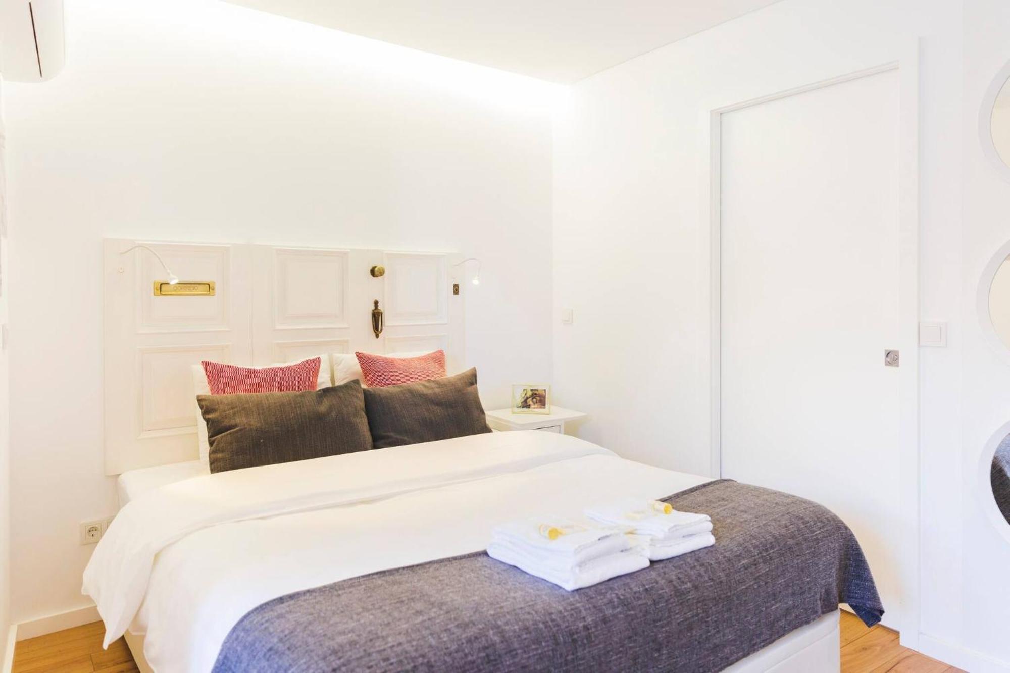 Aposentus - Your Home At Pinheiro'S Studio Porto Ngoại thất bức ảnh